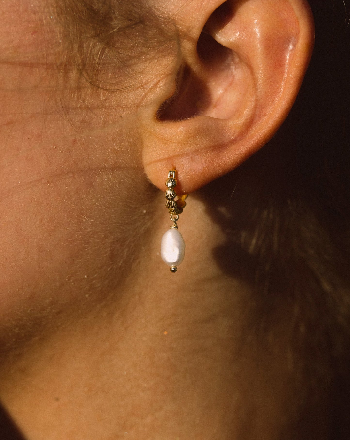 Shaè Luster Hoops